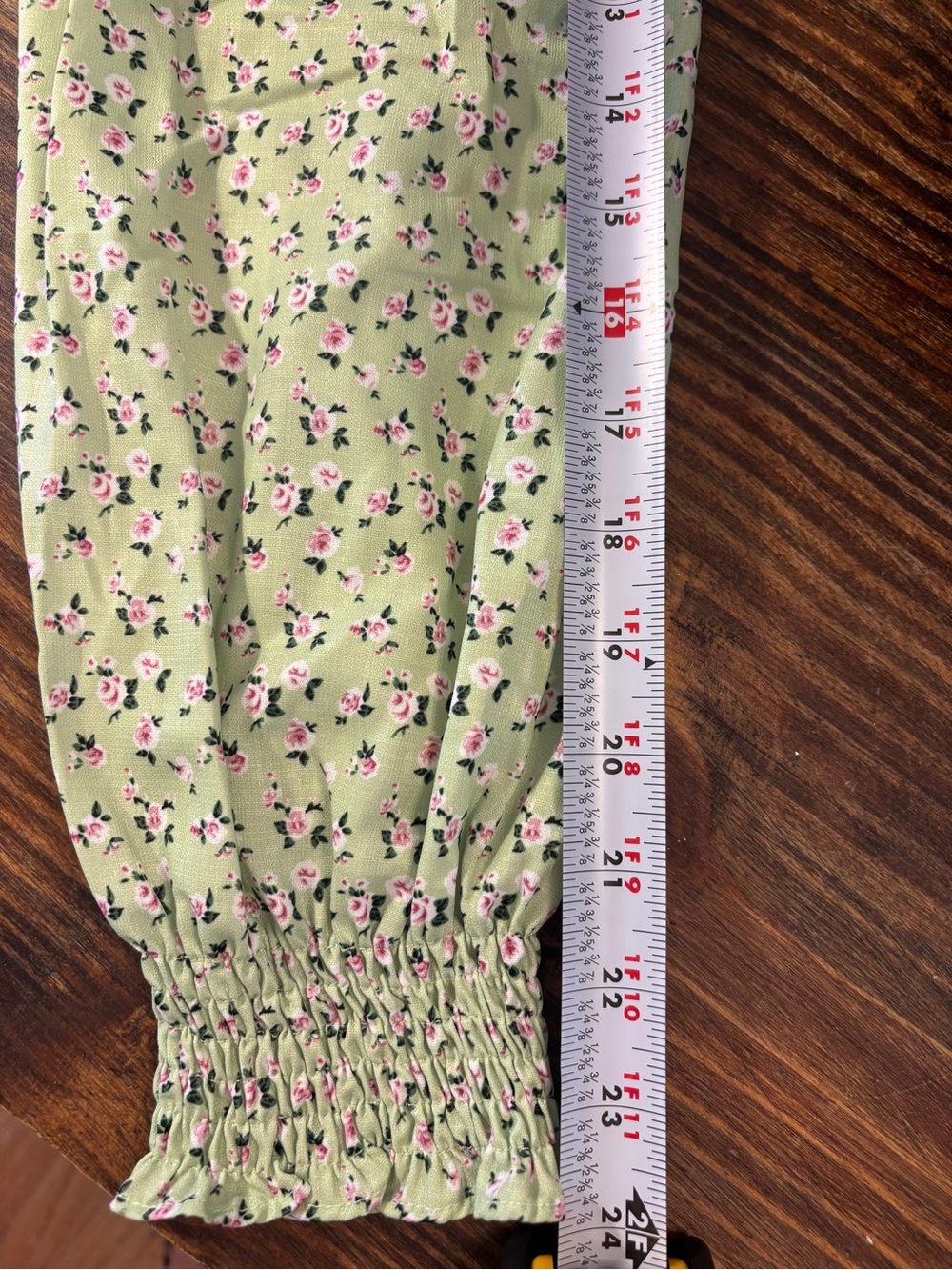 More to Come Floral Tie Front Crop Top Sage Green Pink Rose Puff Sleeve NWT - Picture 10 of 11